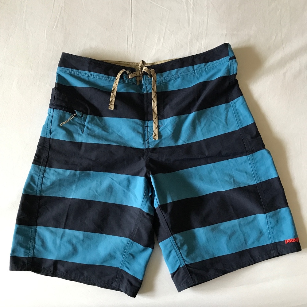 NWOT Patagonia Men's Wavefarer Board Shorts